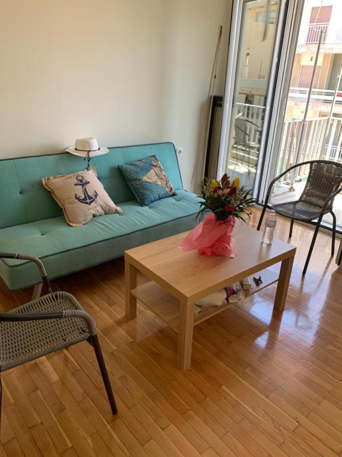 Appartment Near Center Corinth Екстериор снимка